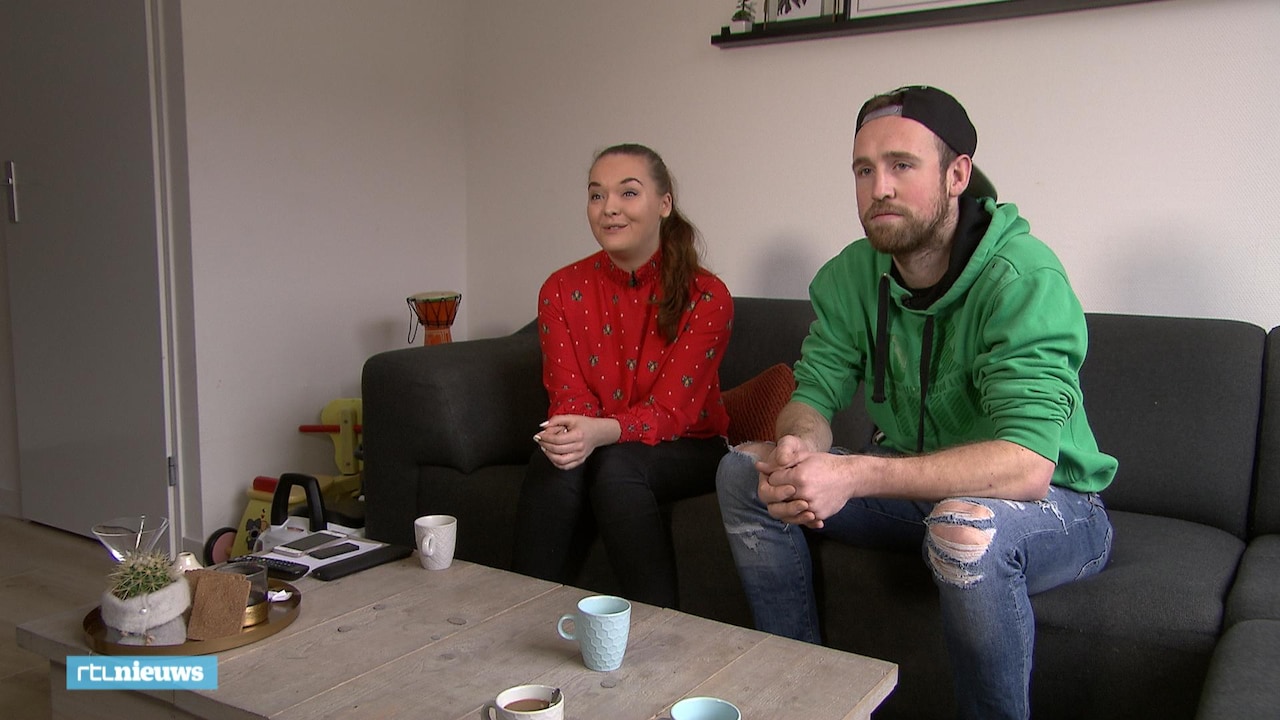 Veel starters hebben het moeilijk op de woningmarkt. Bram en Kaylee huren nu een huis dat ze later kunnen kopen.