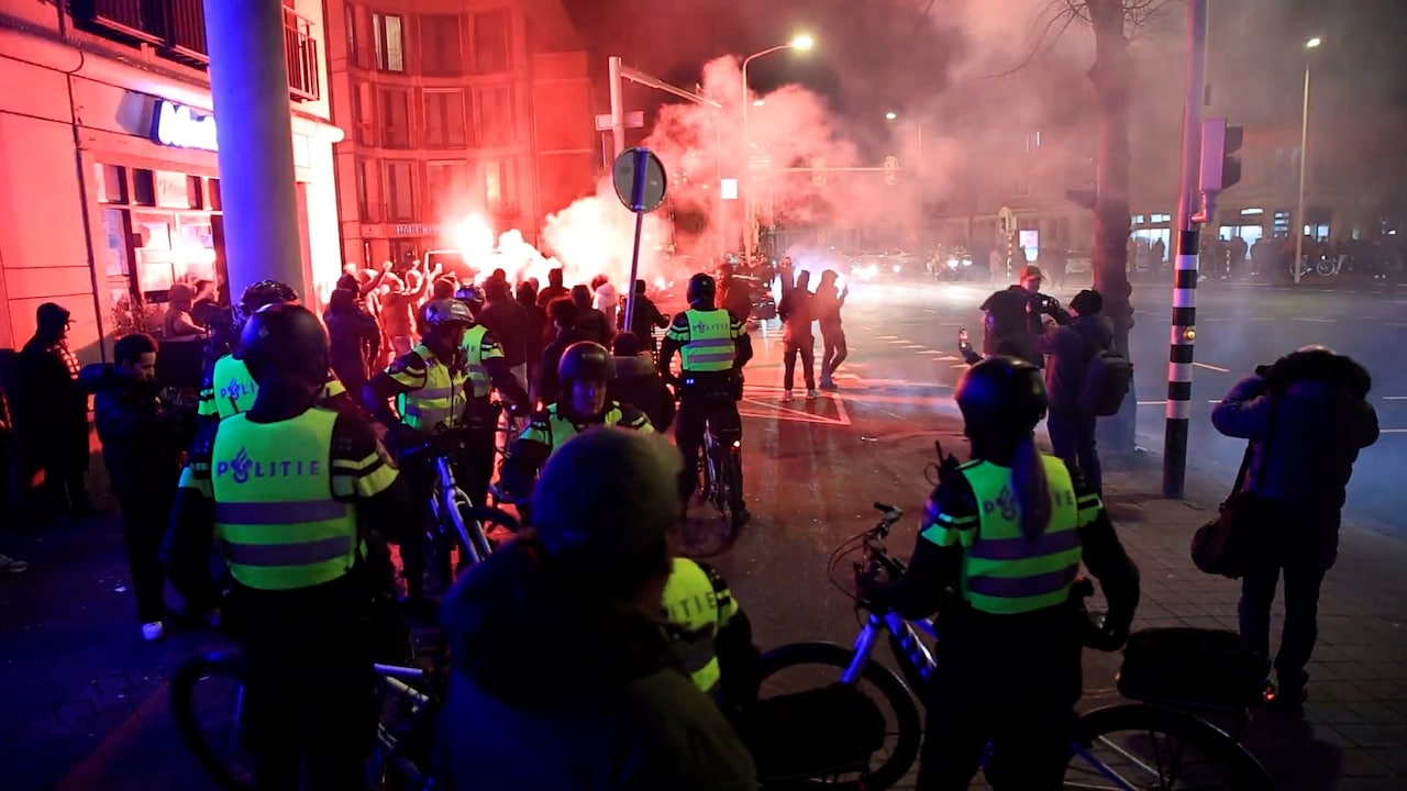 Onrust in Nederlandse steden na afloop Afrika Cup, politie verricht meerdere arrestaties