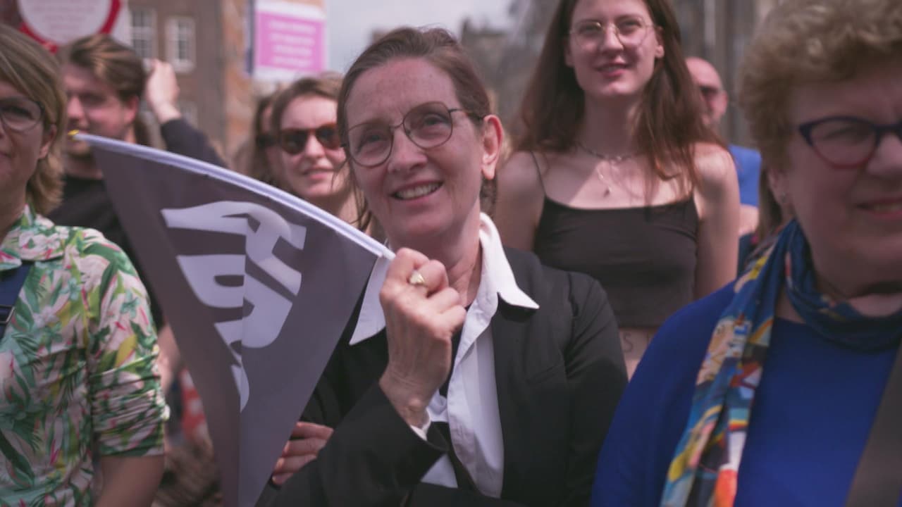 Bekijk ook: 'Dolle Mina' Ida (74) bij protest voor recht op abortus