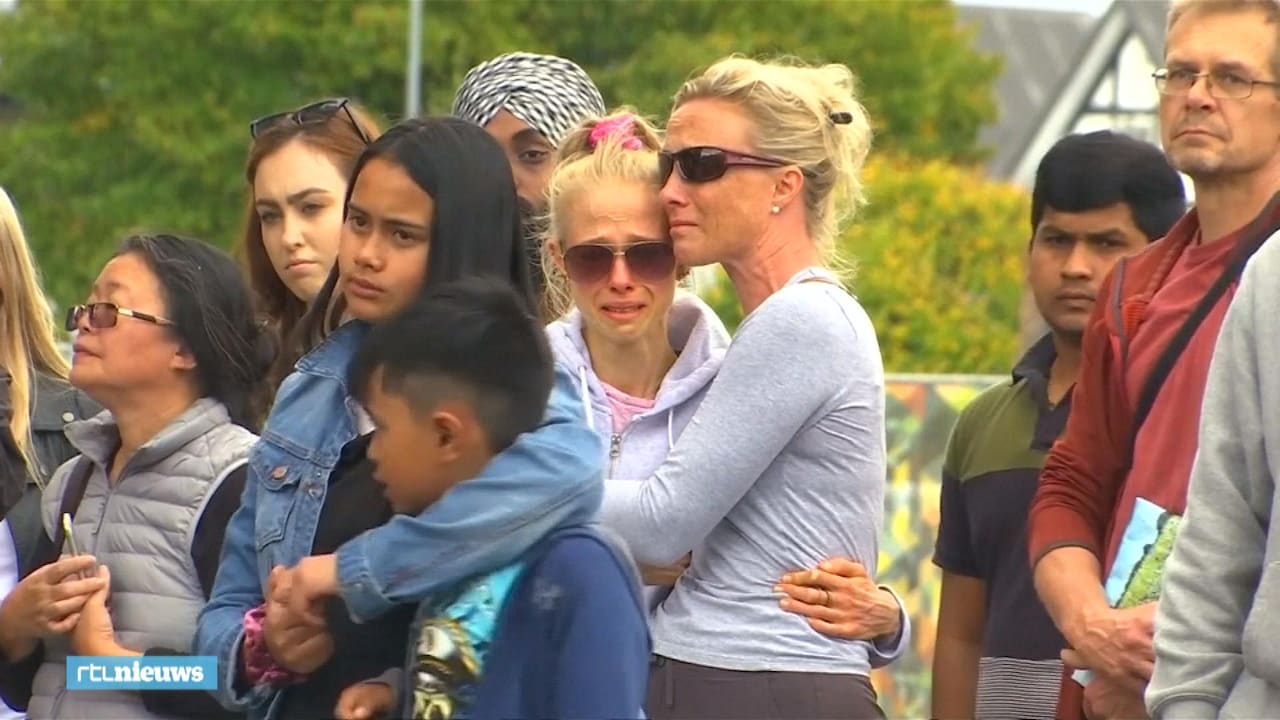 Overlevende aanslag Christchurch: 'Ik lag onder andere mensen'