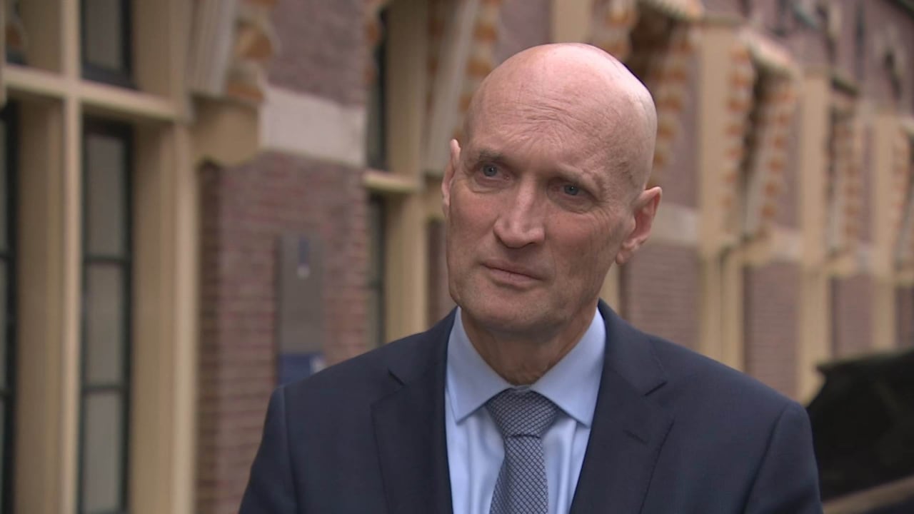 Bekijk ook: Minister Kuipers (Volksgezondheid) wil voorkomen dat zorg wordt ontwricht