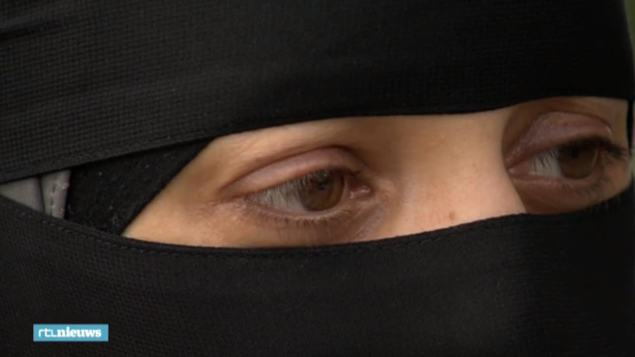 Boete houdt Karima niet tegen om nikab te dragen