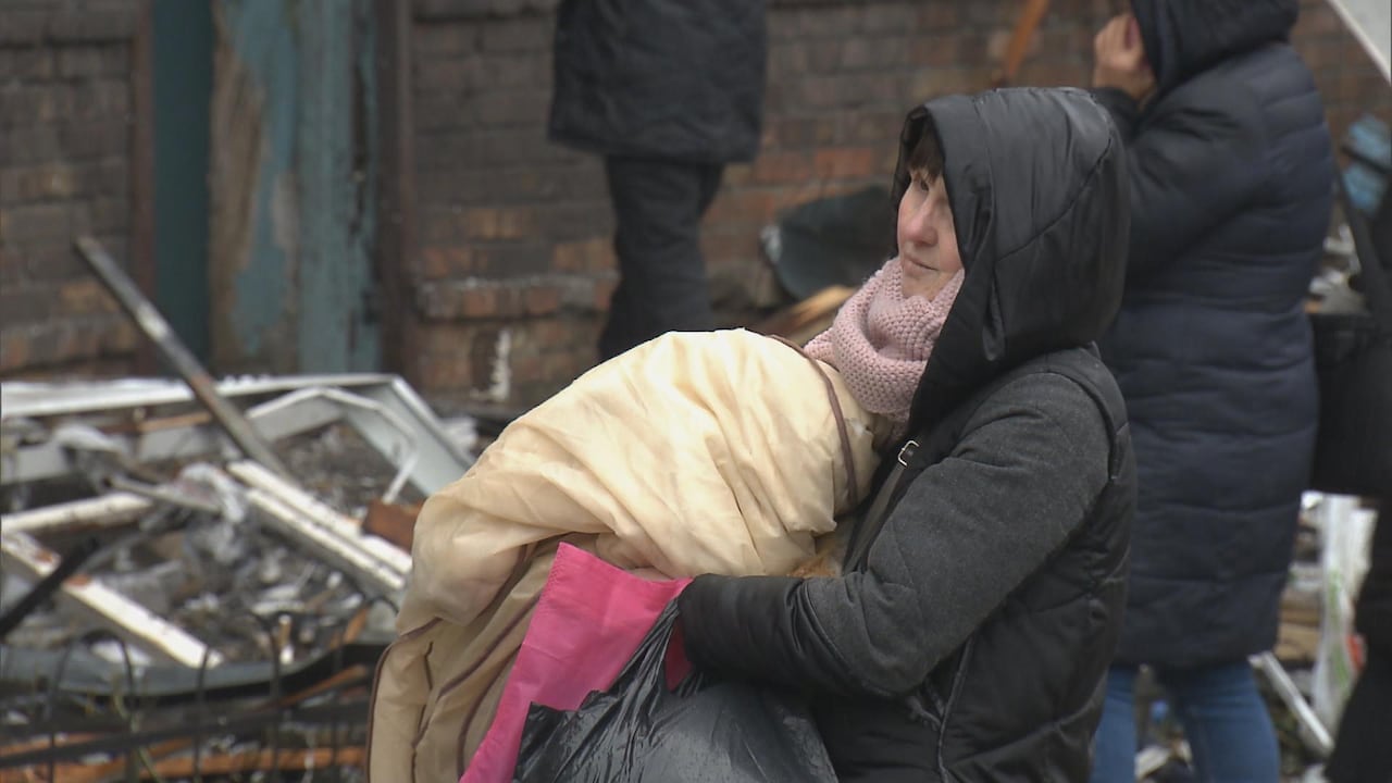Bekijk ook: Puinruimen na Russische raketinslag: 'Waar moet ik nu wonen?'