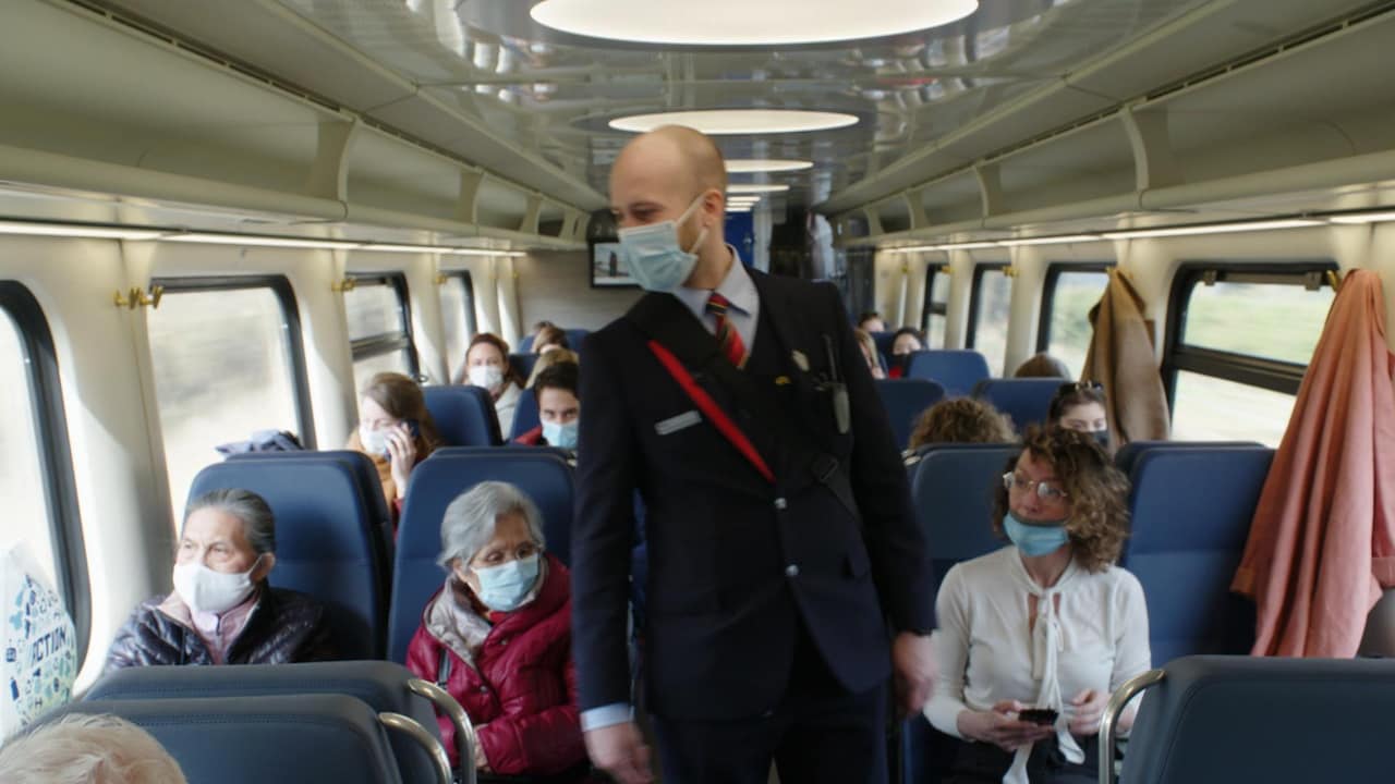 Bekijk ook: Geen mondkapje meer op in de trein