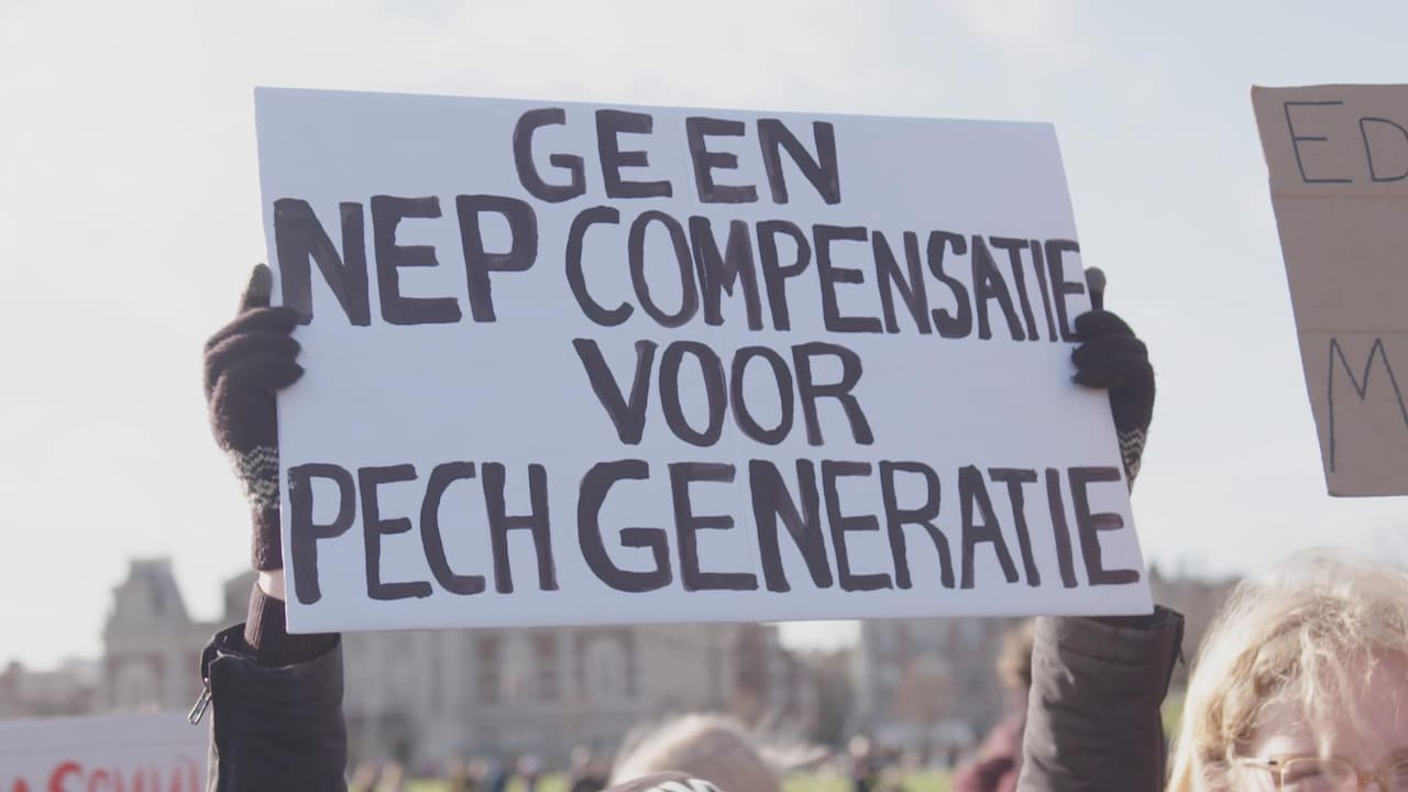 Bekijk ook - Studenten demonstreren voor betere compensatie leenstelsel: 'Het is niet eerlijk'