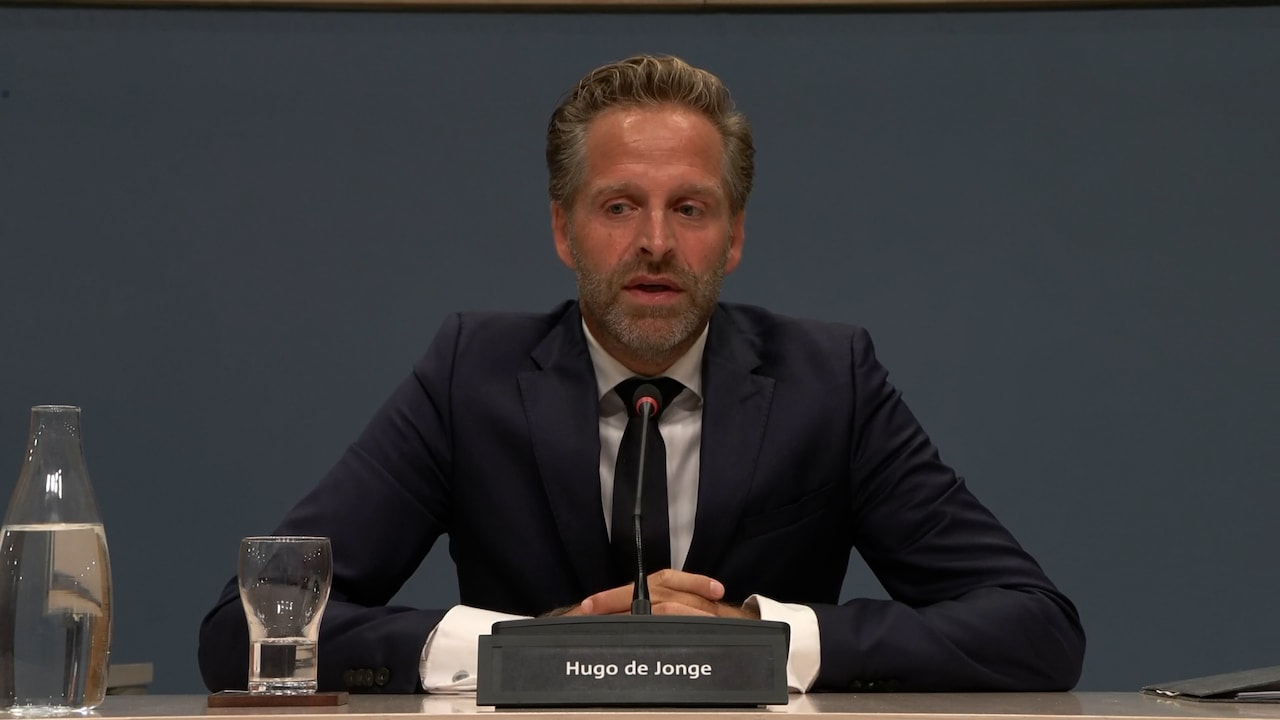 In deze video hoor je wat hij daarop te zeggen had: