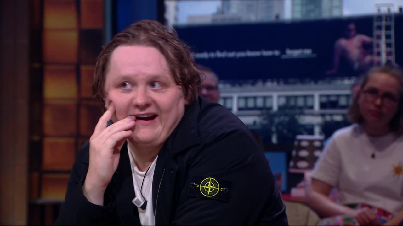 Lewis Capaldi had diarree in onderbroek tijdens clipopnames