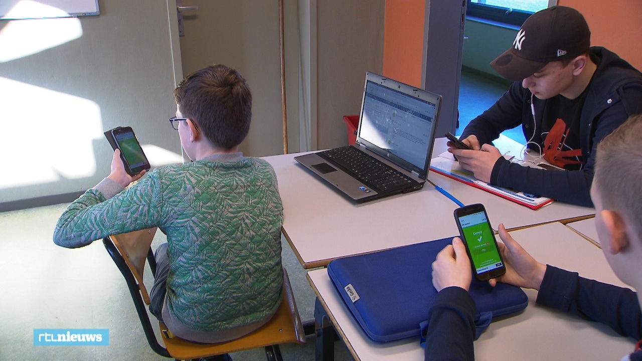 Lerarenprobleem: hoe ga je om met leerlingen die stiekem filmen in de klas?