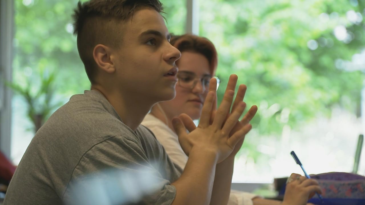 Bekijk ook: Taras (16) uit Oekraïne leert Nederlands: 'Ik kan misschien nooit terug'