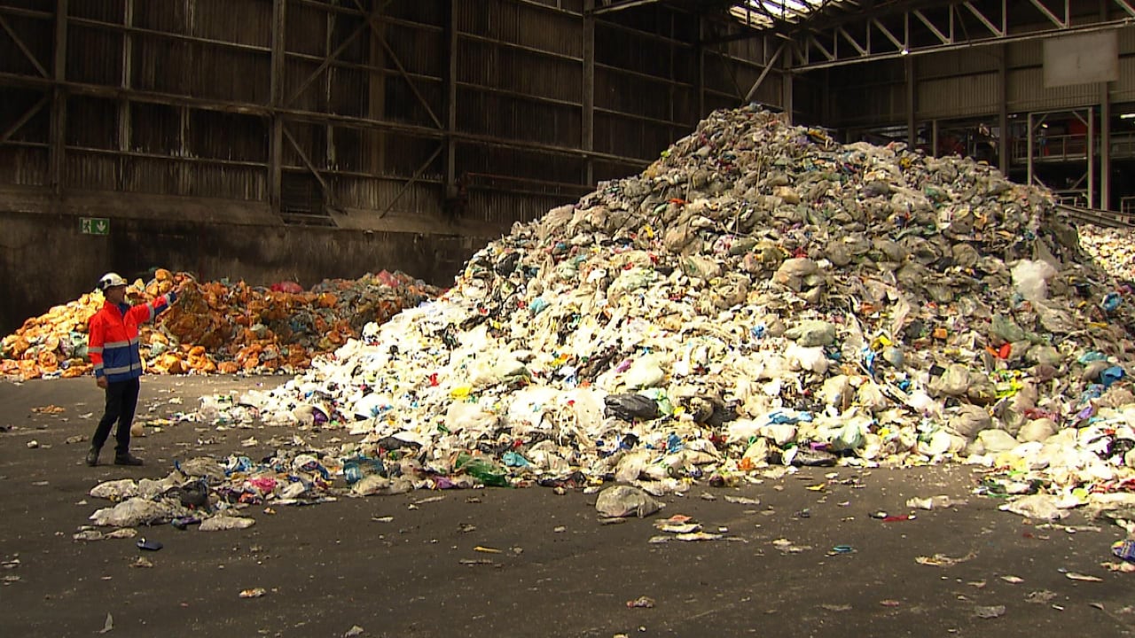 Zie ook onze reportage over de plastic afvalberg: