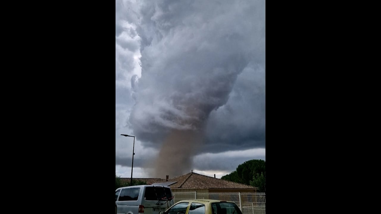 Tornado raast door zuiden van Frankrijk: twee mensen gered uit het puin