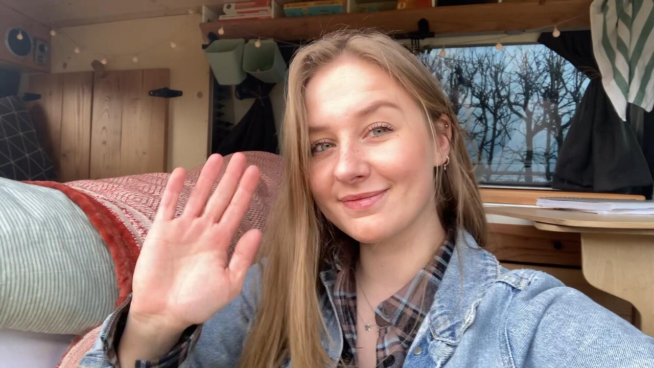 Beelden van de studentenkamer op wielen: