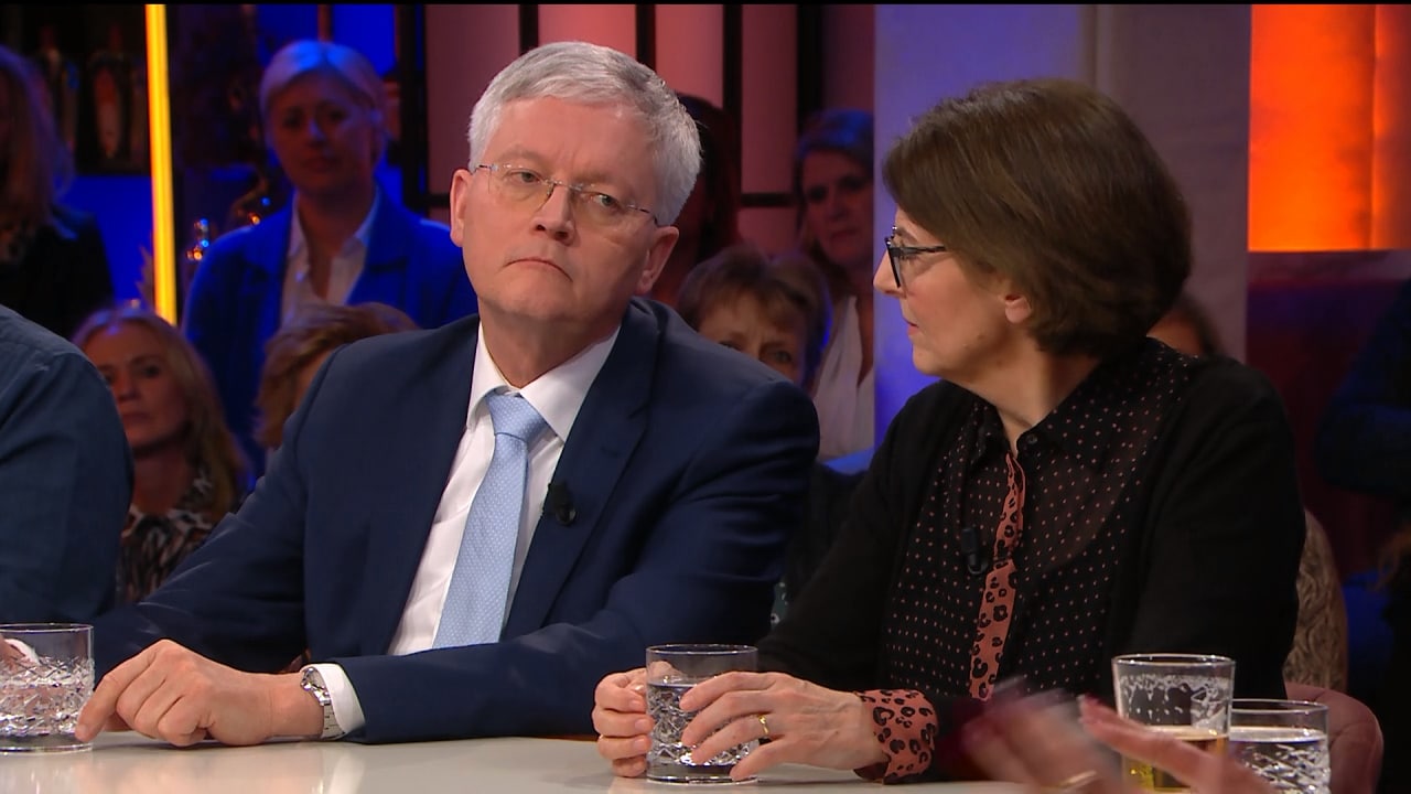 Wanneer is het coronavirus besmettelijk voor anderen?