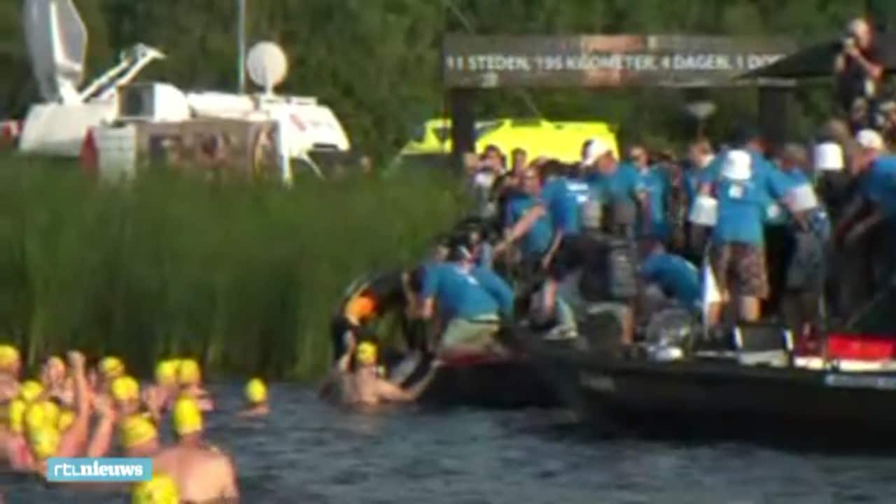 Gelukt: Maarten der Weijden finisht de Elfstedentocht