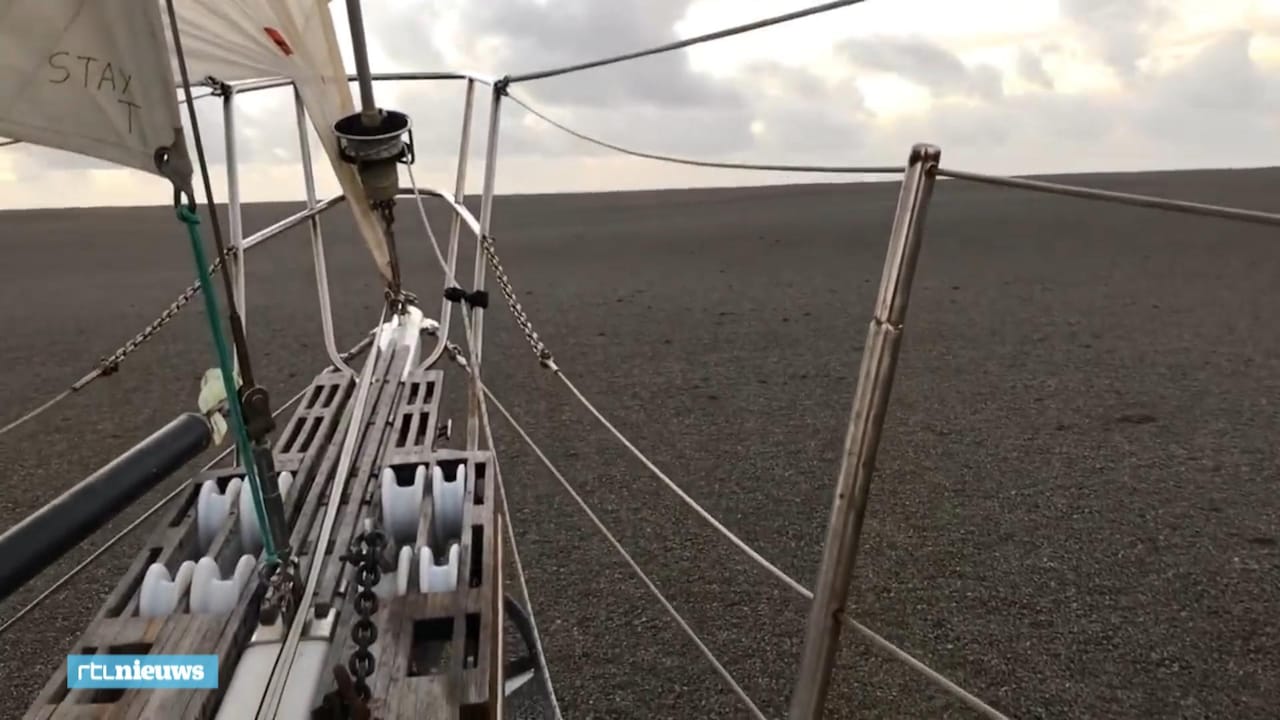 Enorme massa 'puimsteen' in oceaan