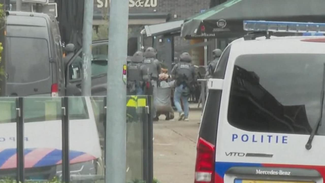 Bekijk ook: Man gearresteerd na gijzeling in Ede