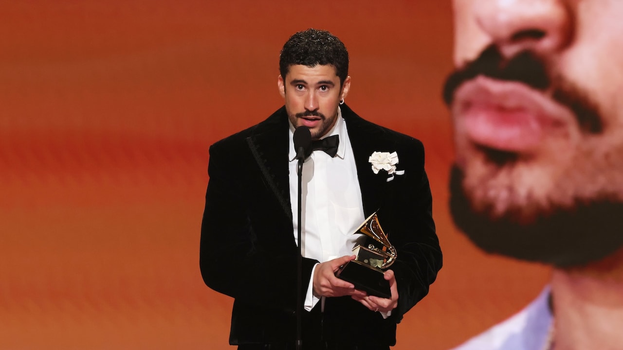 Lady Gaga verschijnt als surprise-act bij Bad Bunny's Super Bowl-optreden: 'Absolute eer'