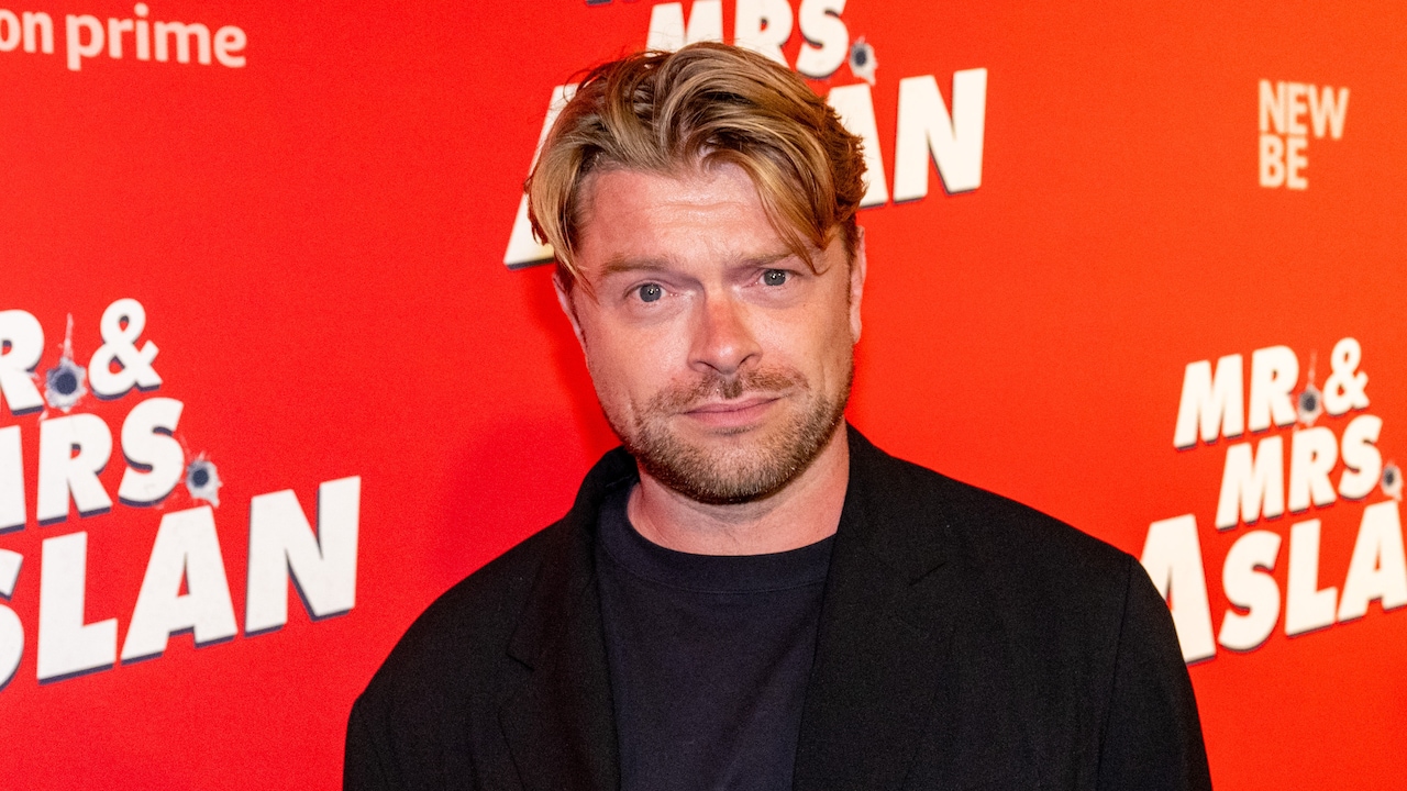 Niels Oosthoek laat intieme delen waxen en Jessie Jazz Vuijk voelt zich 'oude vrouw'