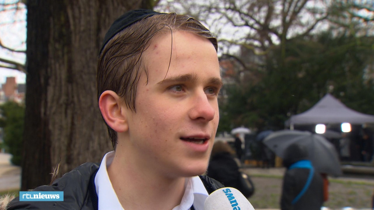 Holocaust herdacht in Amsterdam: 'Heb op school nog te maken met antisemitisme'