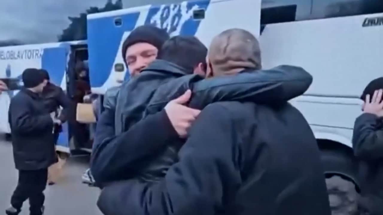 Belarus laat 123 politieke gevangenen vrij in ruil voor minder sancties VS