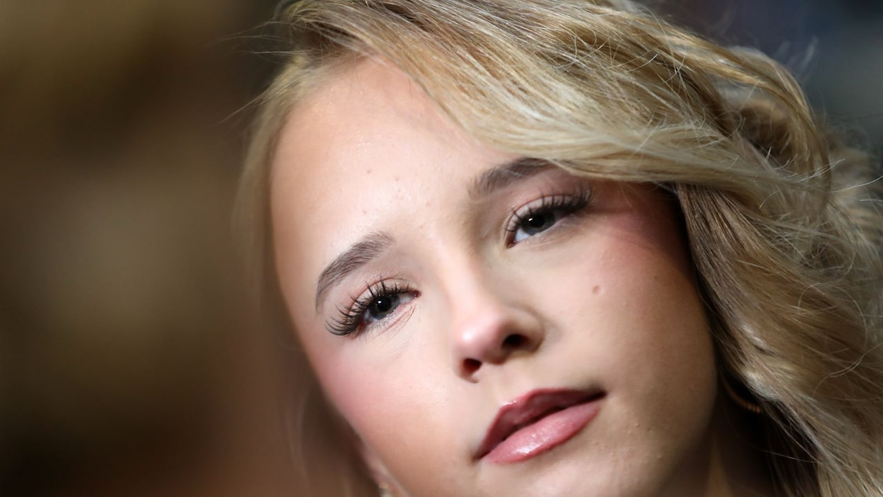 Emma Kok blikt terug op pestverleden: 'Litteken waar je nooit van afkomt'