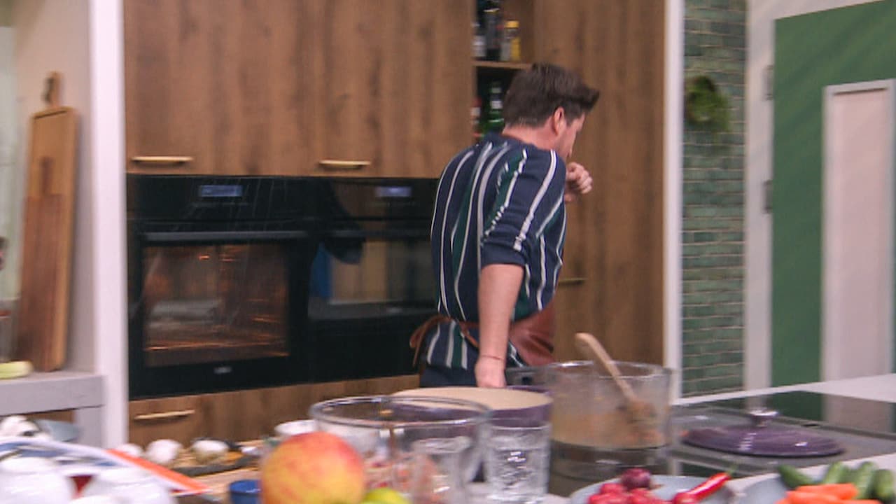 Kijk hier het fragment terug waarin de tv-kok zich verslikt