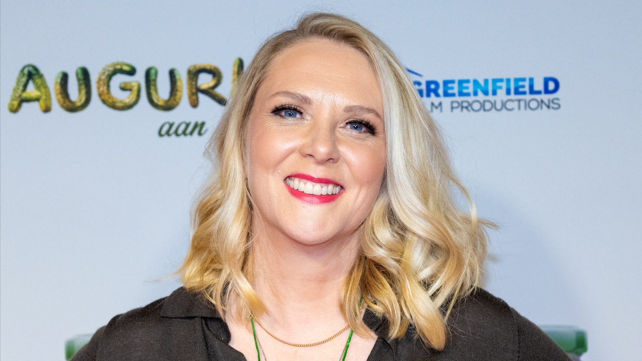 Jelka van Houten laat tatoeage zetten tijdens Het Perfecte Plaatje Op Reis: 'Is een souvenir'