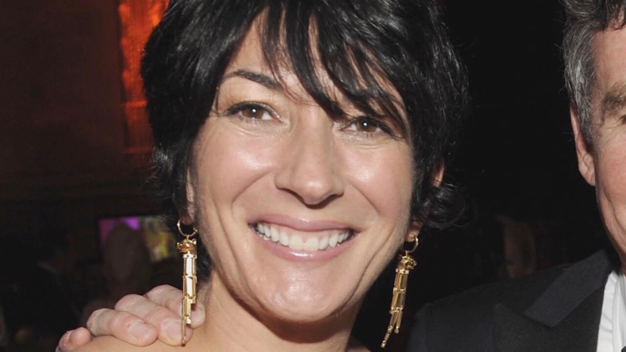 'Ghislaine Maxwell ronselde meisjes voor miljonair Epstein'