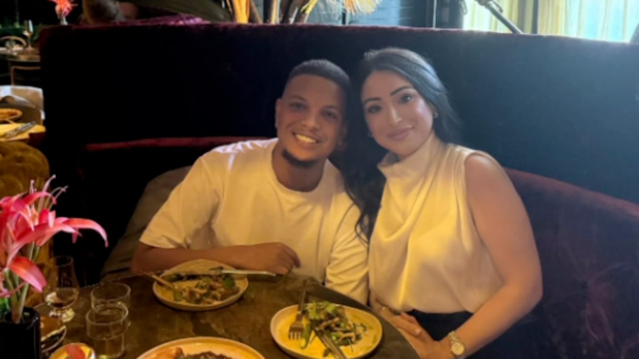 Lale Gül doet boekje open over date met Ronnie Flex: 'Erg gezellig'
