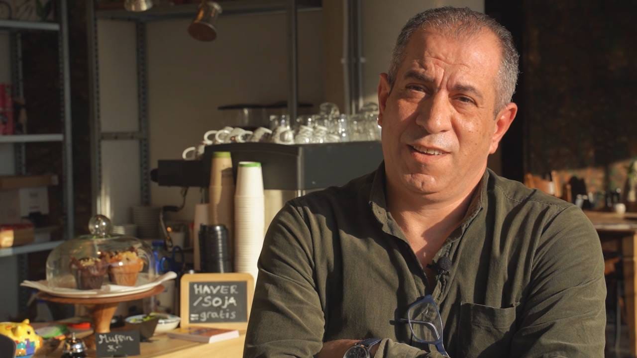 Syrische vluchteling Ghiath is succesvol ondernemer: 'Ik wil zo Nederlands leren'