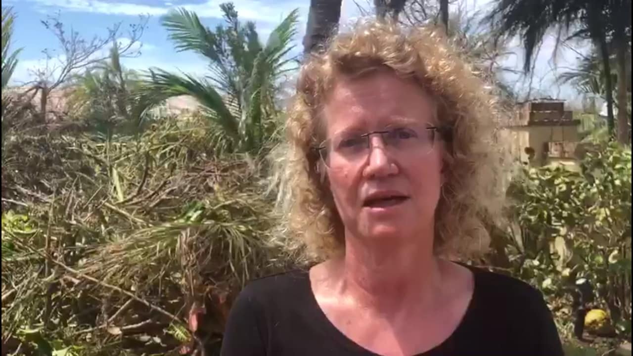 De Nederlandse Gitte woont op de Bahama's en vertelt over de schade