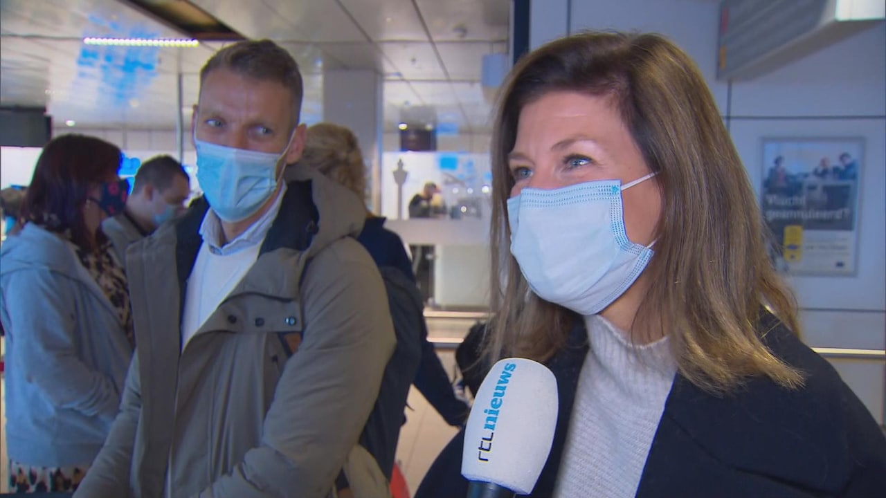 Dolblije reizigers na opening VS: 'Ik ga mijn neefje voor het eerst zien'