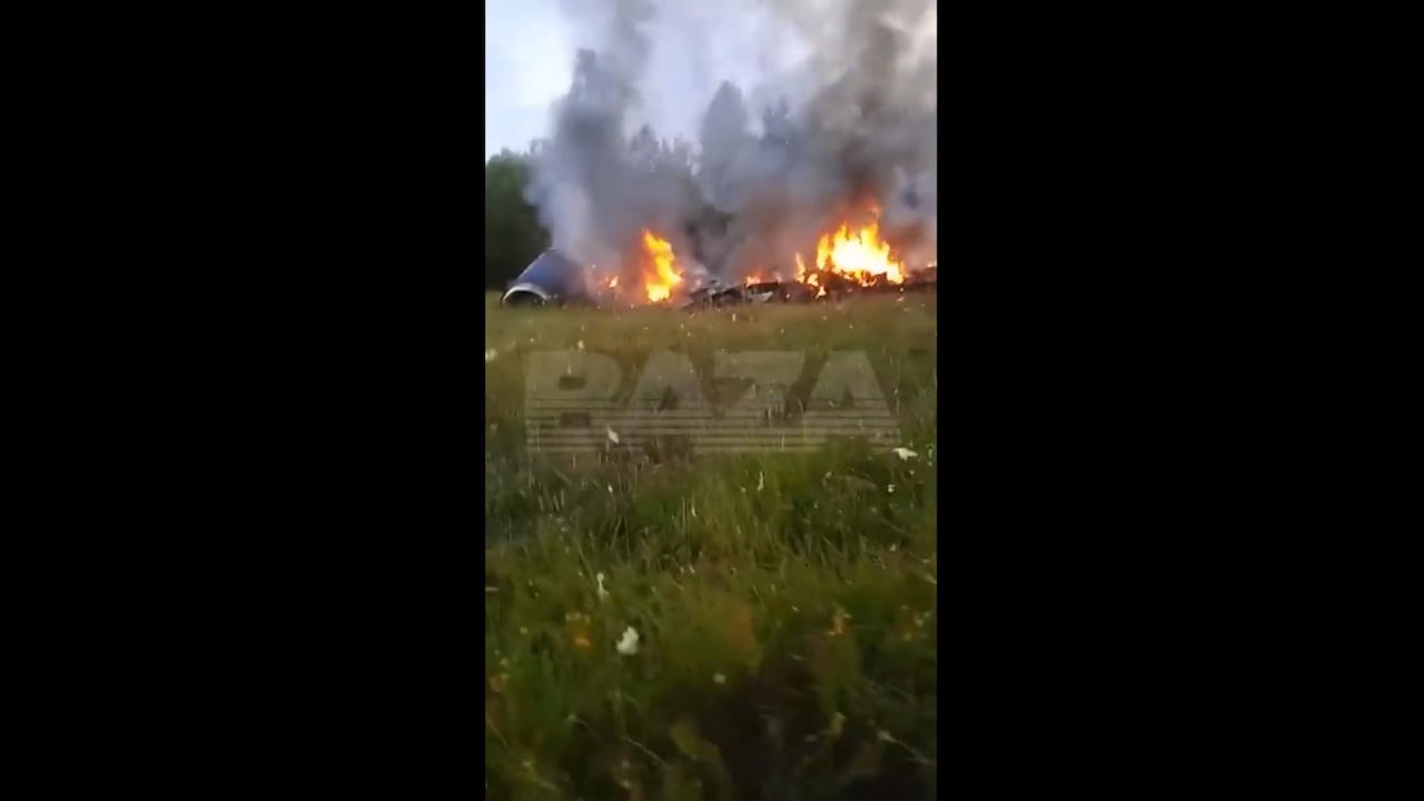 bekijk ook: Eerste beelden vliegtuigcrash met Prigozjin aan boord