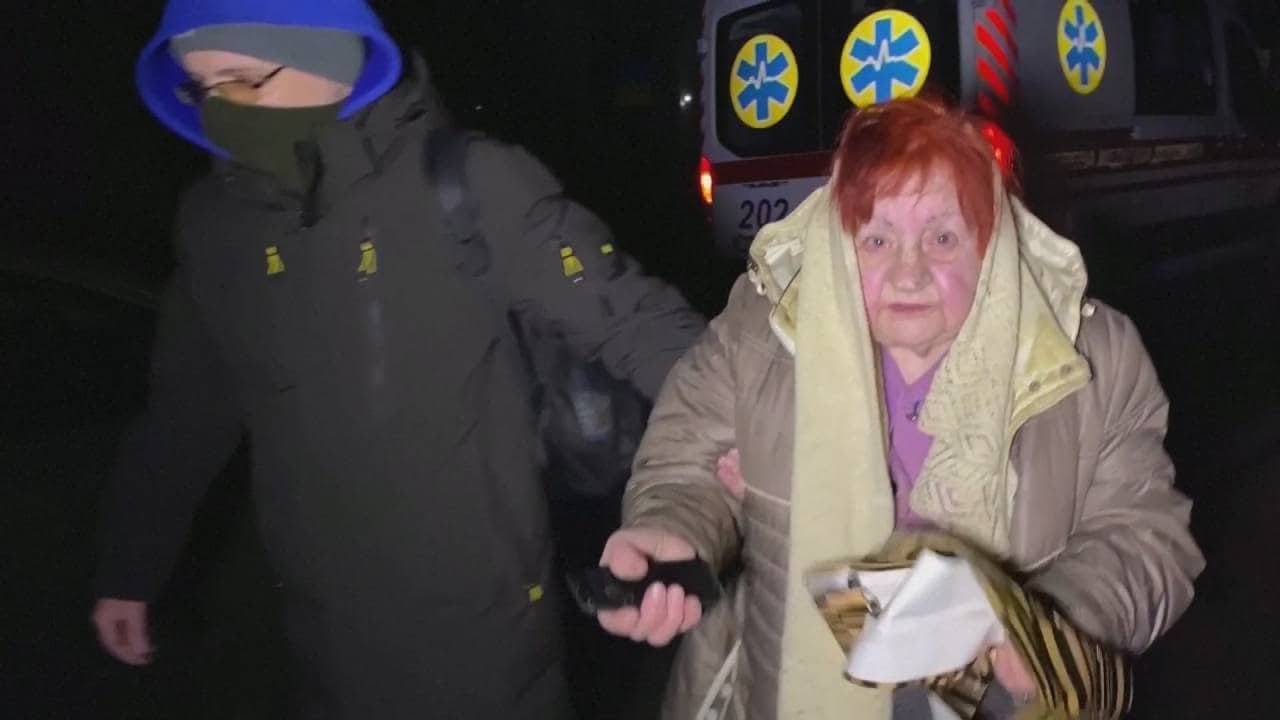 Bekijk ook: Raketaanval op woonflat Charkov
