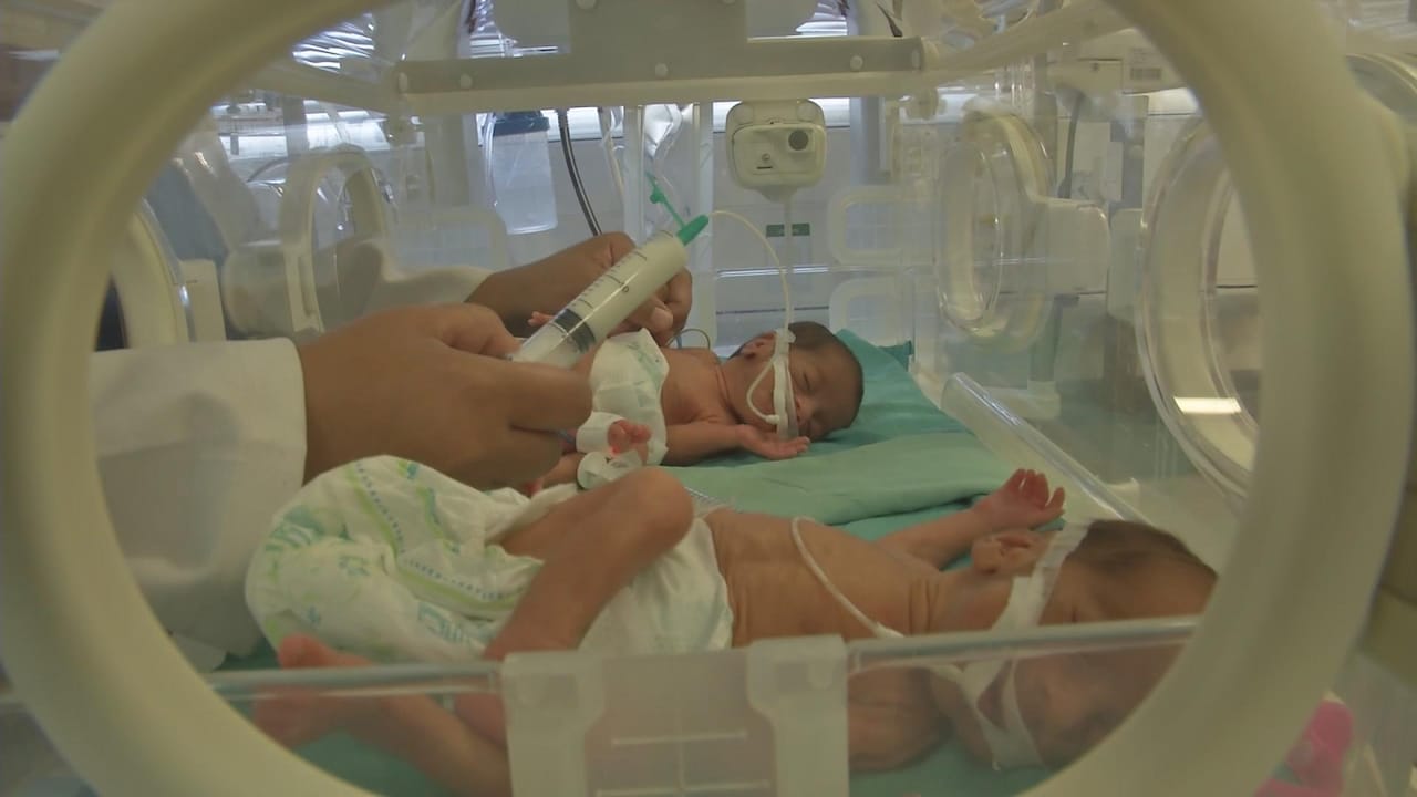 Stroom in Gaza raakt op: leven van deze baby's in groot gevaar