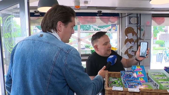Dief slaat toe bij supermarkt 't Hoekje in Pijnacker: In nog geen minuut tijd ligt alles aan diggele
