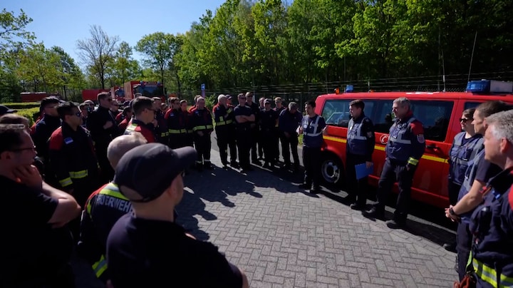 Eerste buitenlandse brandweerauto's komen aan in Eindhoven