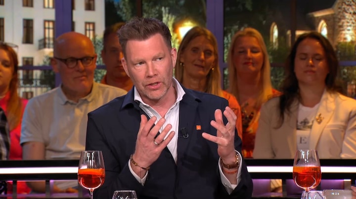 Sipke Jan Bousema de programmaproducent van Koningsdag in Dokkum