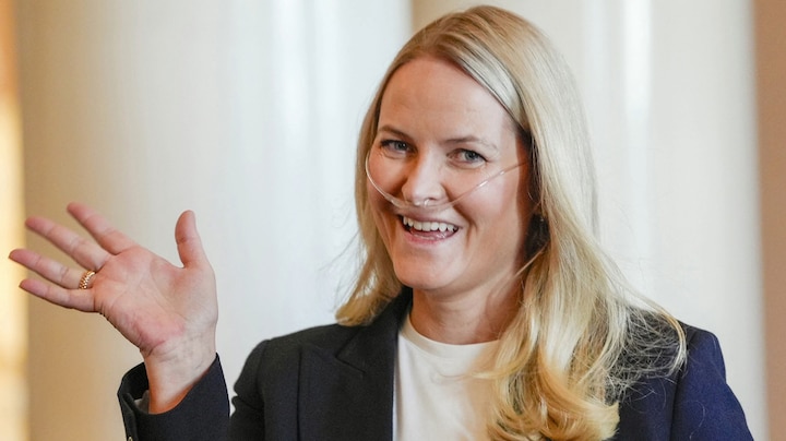 Noorse kroonprinses Mette-Marit oogst lof met zuurstofondersteuning tijdens werk: 'Positieve reacties'