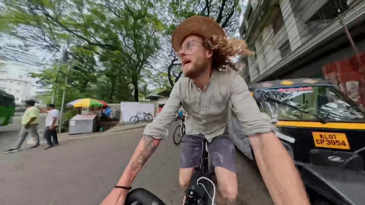 Overweldigende fietstocht door India in Bicycle Race schept band voor het leven: 'Maak je nooit mee'