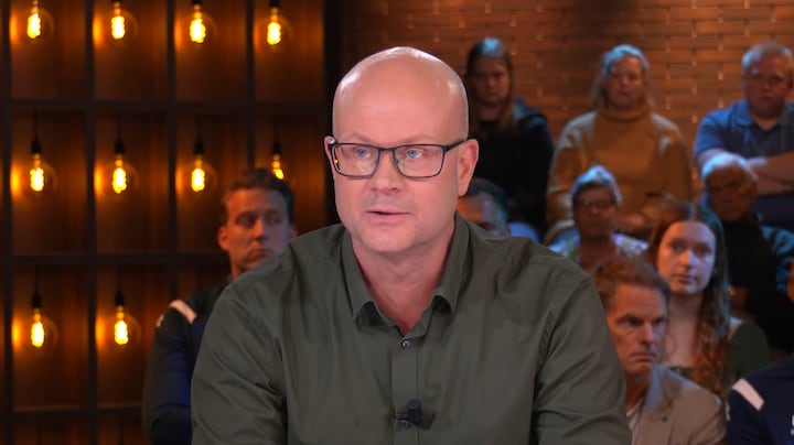 ‘Absurd wat er gebeurt’: Nederlandse Politiebond over anti-AZC-demonstraties in Loosdrecht