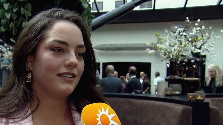 Isabelle Boer voelt aanwezigheid van overleden vader Jonnie bij boeklancering: 'Hele dag om mij heen'