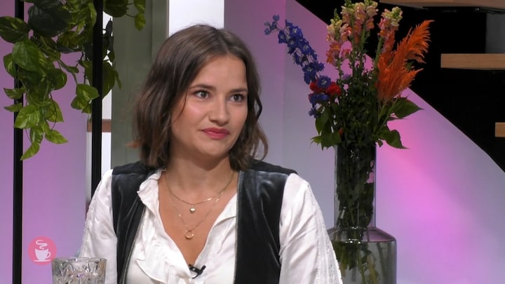 Koffietijd: Jelle de Jong lyrisch over Barbara Sloesen in Alles Is Zoals Het Zou Moeten Zijn
