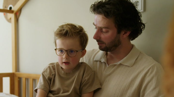 Wereld van Sam en ouders 'compleet over de kop' na reumadiagnose