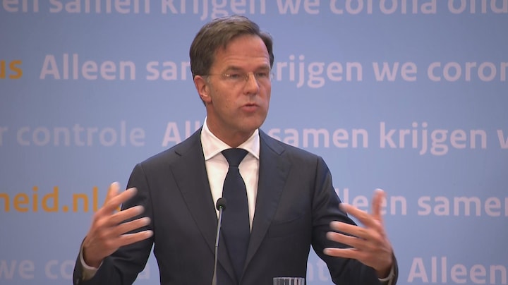 Rutte verdedigt mondkapjes-draai: 'we moeten alles proberen'