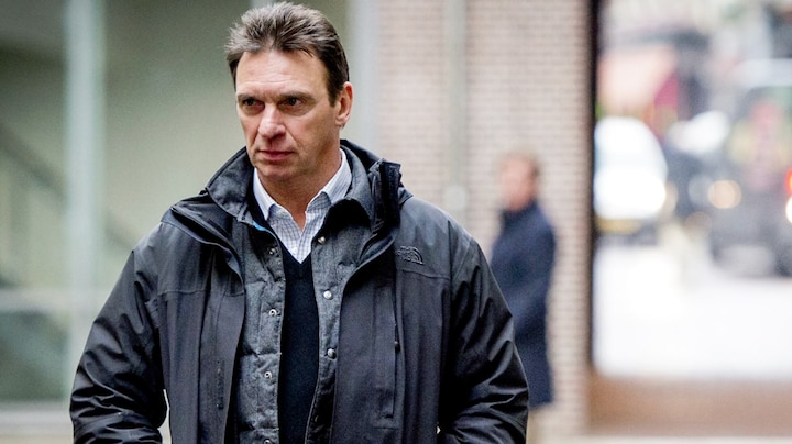 Willem Holleeder is het 'spuugzat' in zwaar beveiligde gevangenis Vught