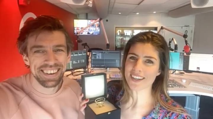 Mattie en Marieke megatrots op Gouden RadioRing