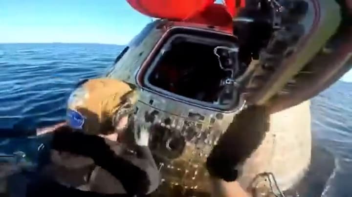 'Welkom thuis!': zo werden de astronauten begroet na hun terugkeer op aarde