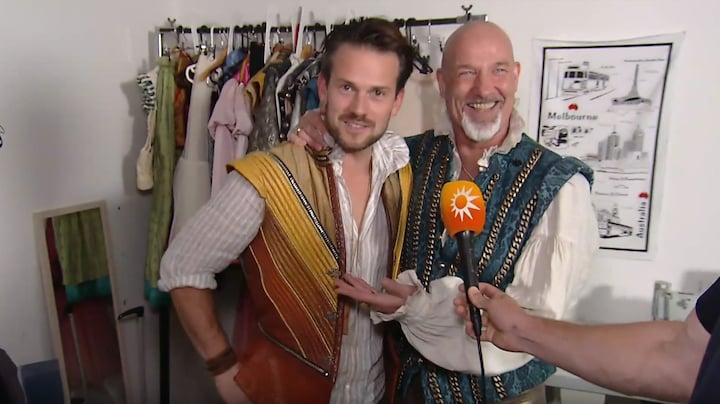 Eddy Zoëy trekt alles uit de kast voor musicaldebuut: 'Kijk eens wat een knapperd'