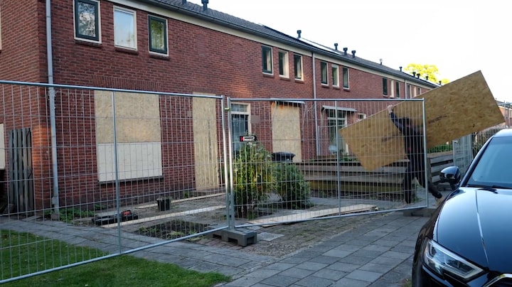 Ruiten vernield bij mogelijk huis van moeder uit mishandelingszaak in Stadskanaal